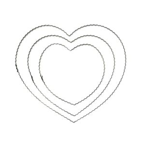 Metallherz aus gewelltem Flachdraht