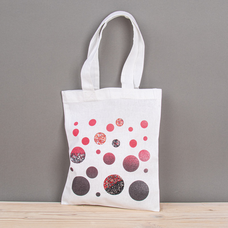 Small cotton bag with dots