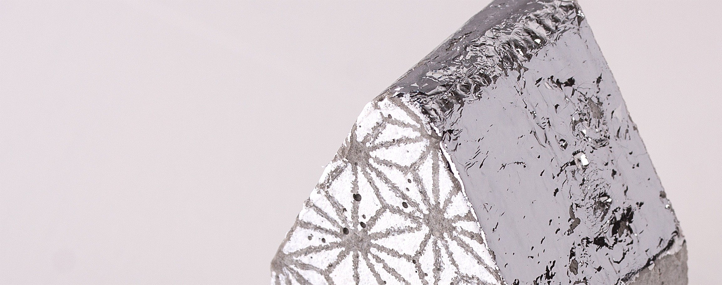 The stencilled cement-house