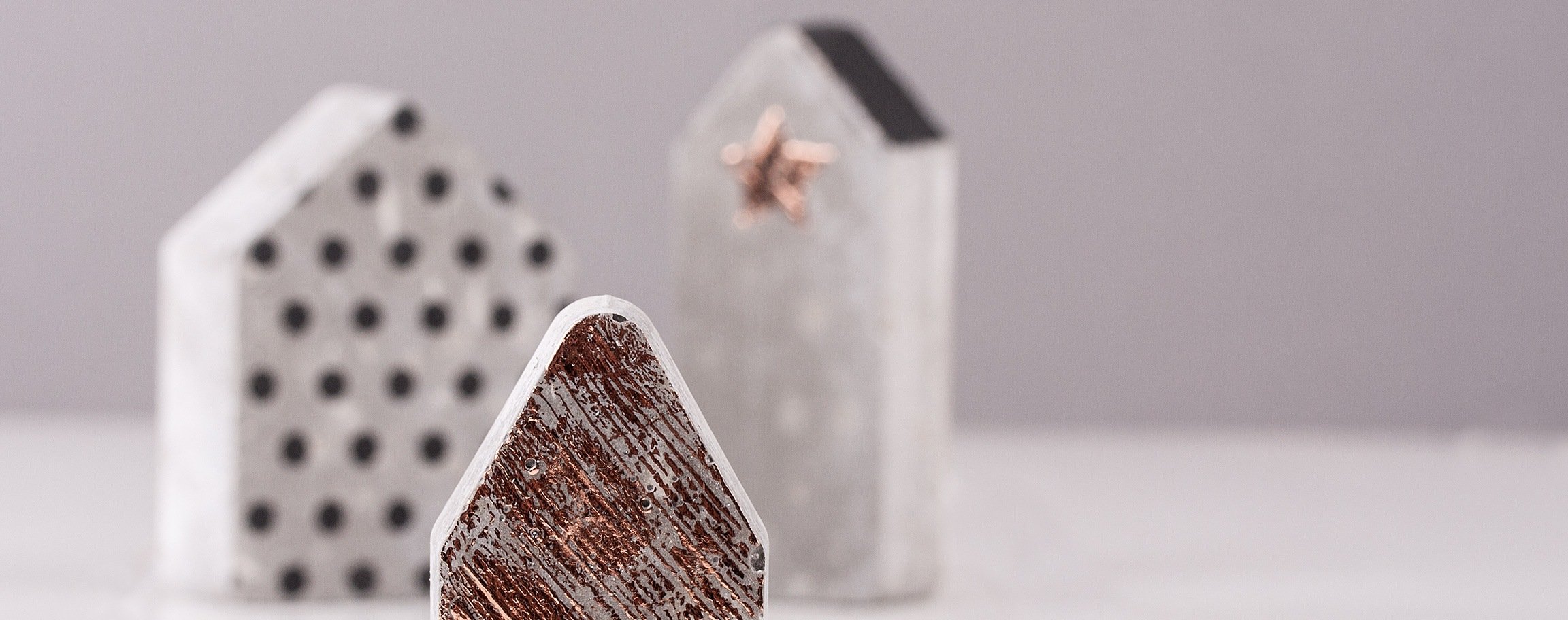 Set of cement-houses