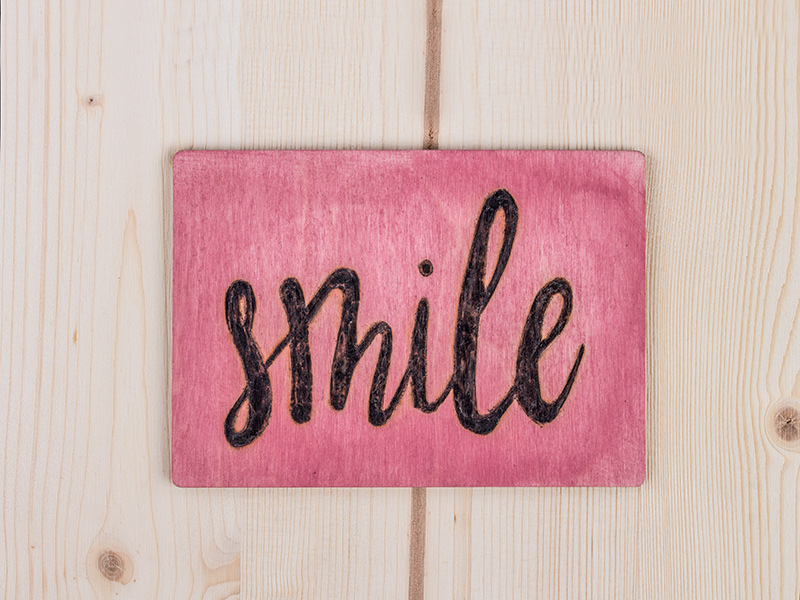 Wooden postcard „Smile“