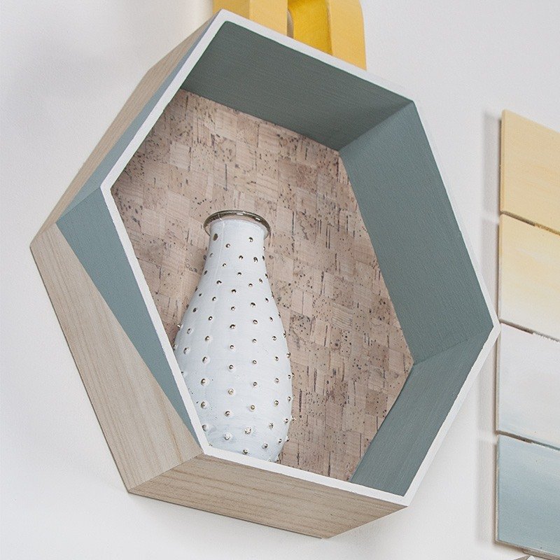 Wooden tray  „Mosaic“ with cork