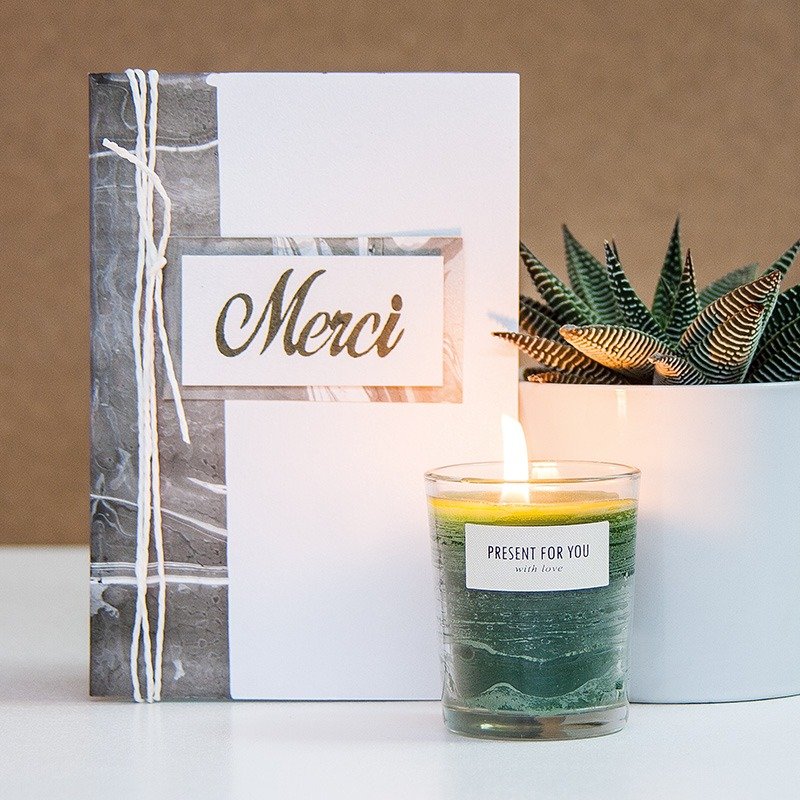 Marmorierte Karte B6 „Merci“