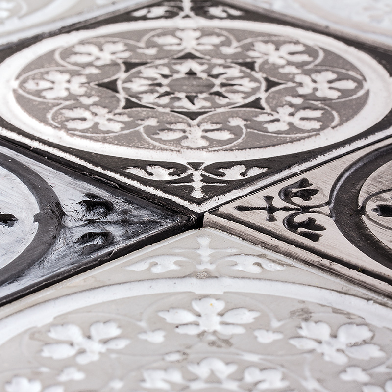 Relief-cast tile „Mandala“