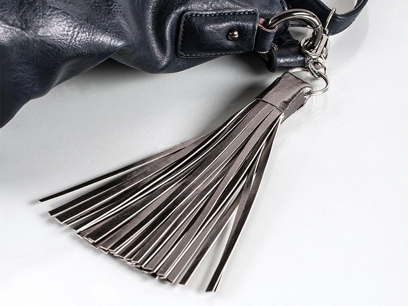Bag-tassel metallic
