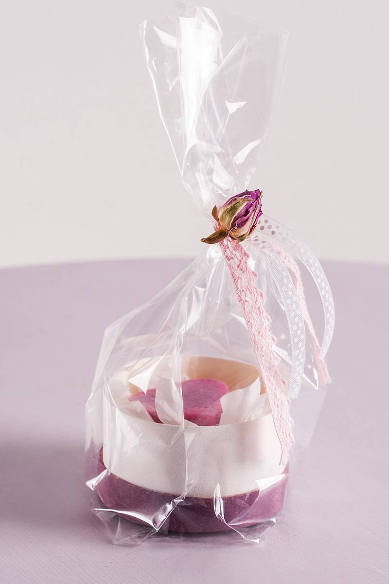 Verpacktes Herz aus Knetseife