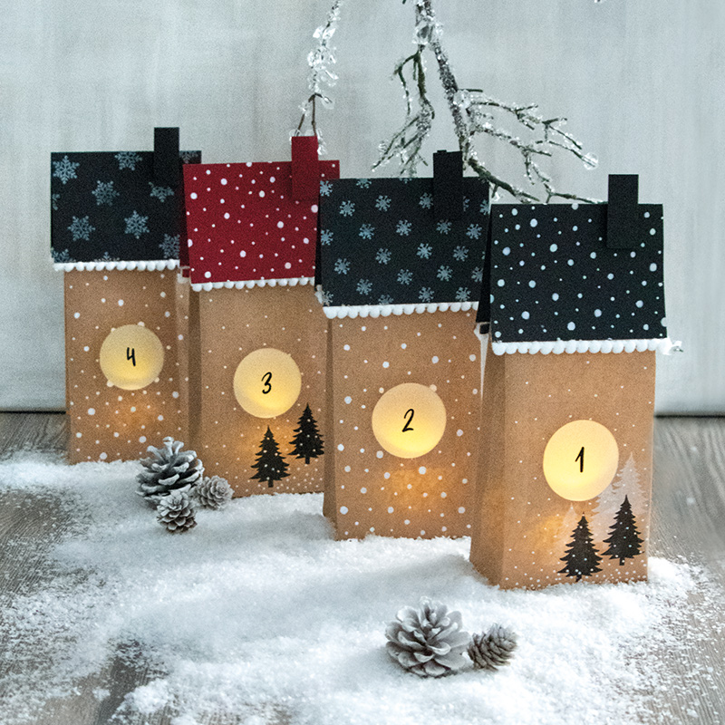 Weihnachtliche Papier-Häuschen