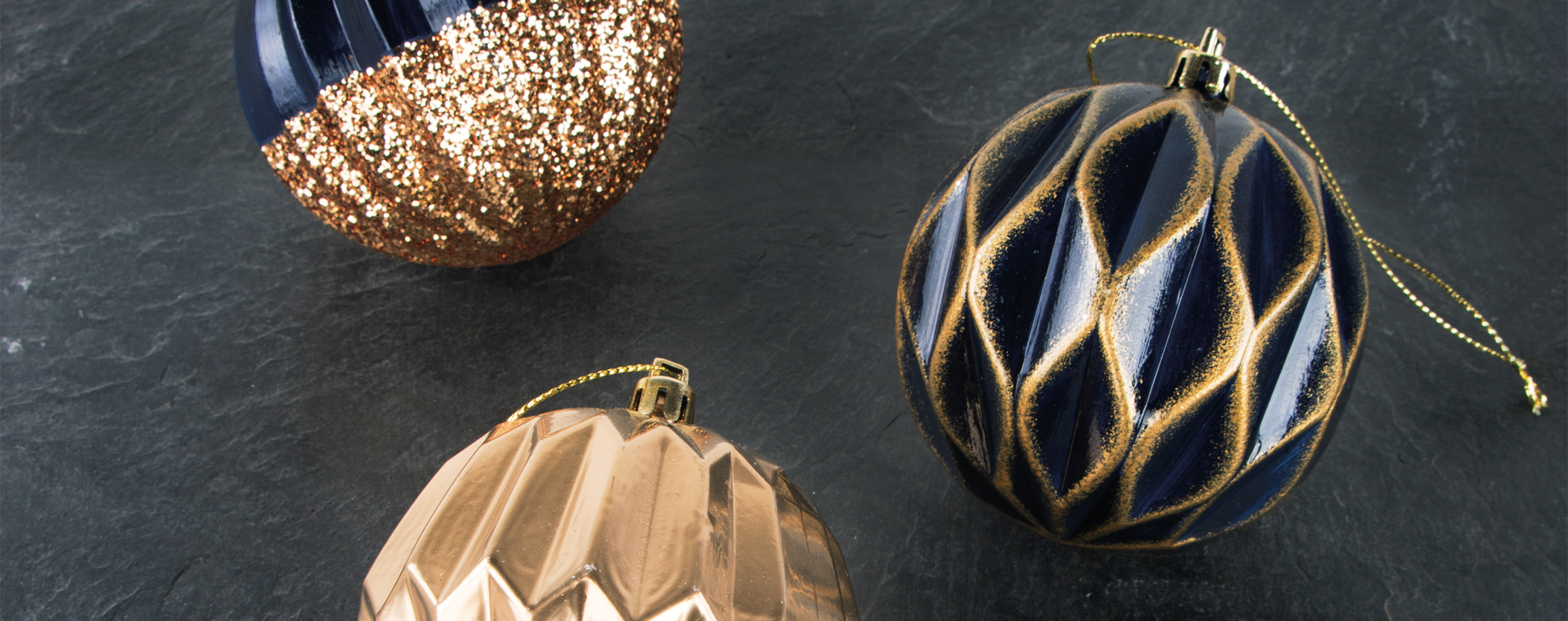 Christmas bauble „Svea“ High Gloss spray